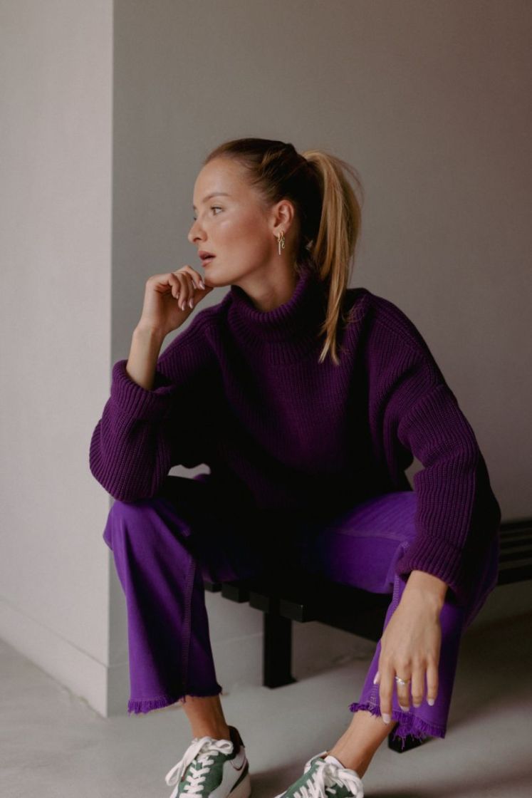  VIOLET