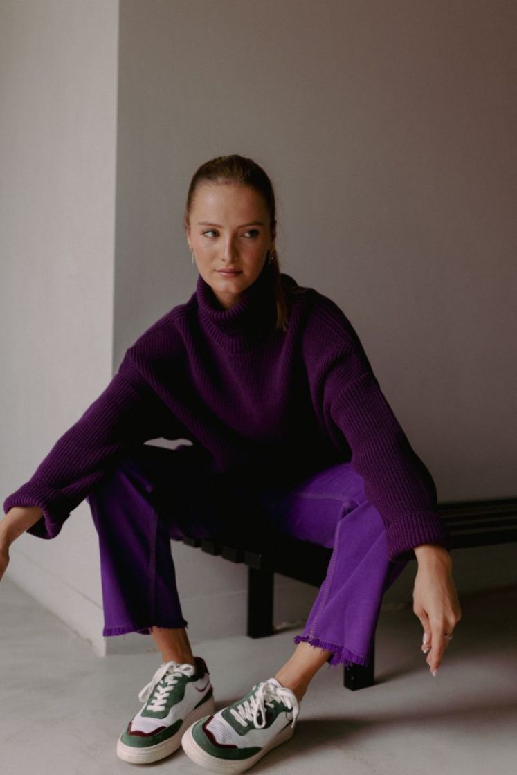  VIOLET