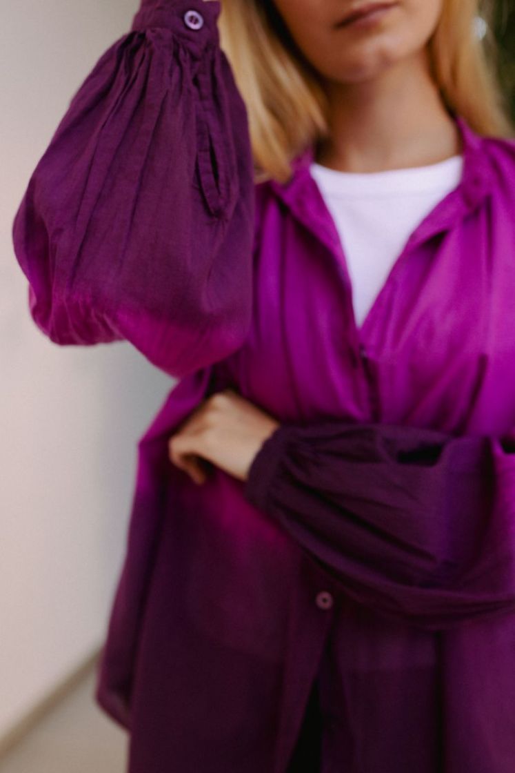 VIOLET