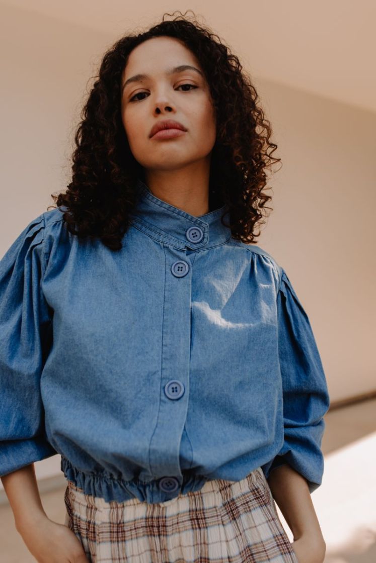  DENIM